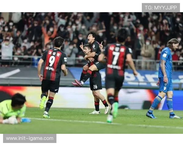 球迷文化差异：欧洲与亚洲主场氛围对球队表现的影响