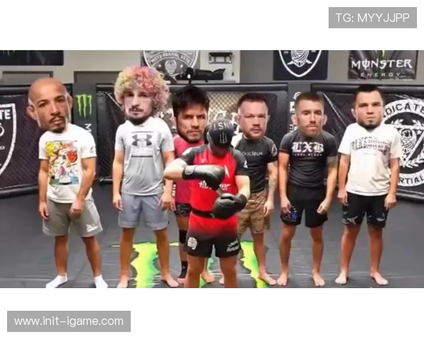 梅拉布亲蜜糖画面成网络热梗，UFC 306赛后花絮趣味传播